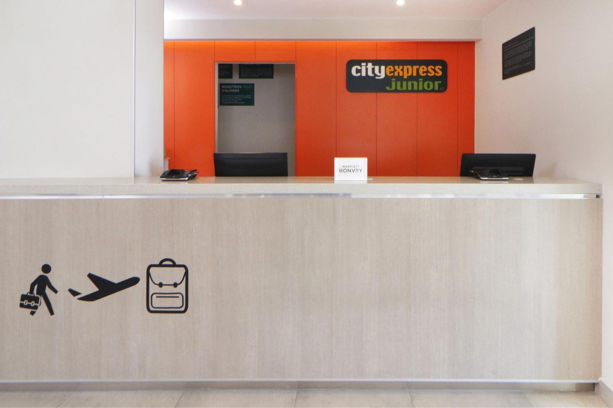 City Express Junior By Marriott Tijuana Otay Exterior foto